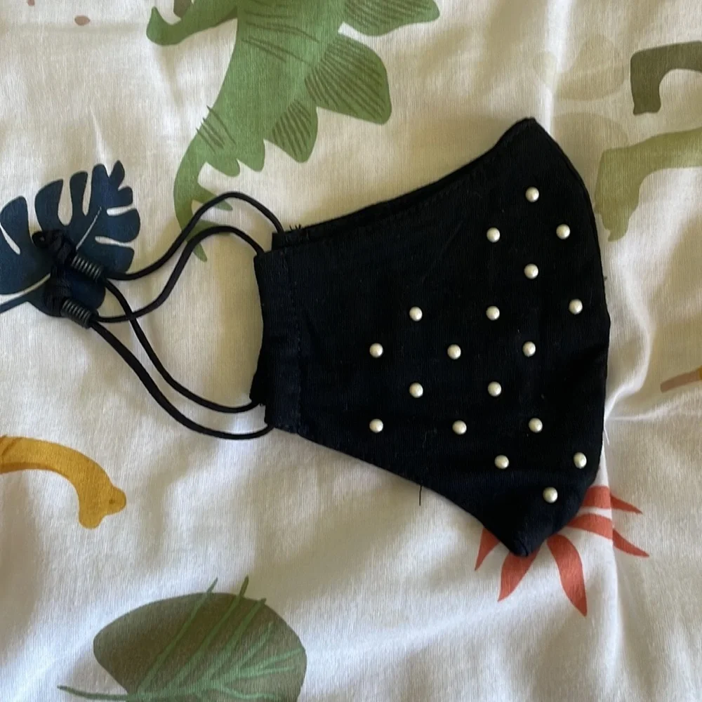 Lele Sadoughi Pearl Studded Black Face Mask